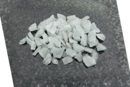 Ice white chippings