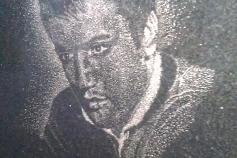 etched Elvis 1